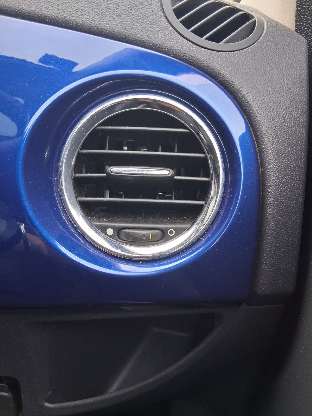 2010 FIAT 500 LOUNGE MK1 OSF DRIVER SIDE FRONT RIGHT AIR VENT