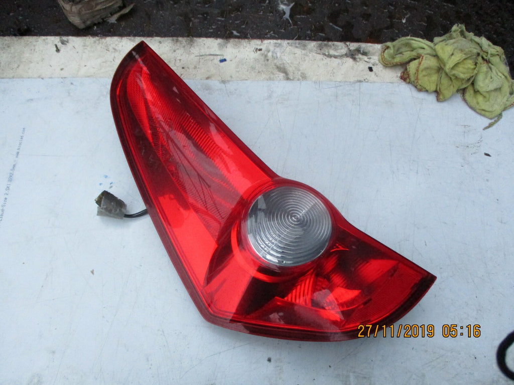 VAUXHALL AGILA B MK2 2009 NSR PASSENGER SIDE REAR BRAKE TAIL LIGHT CLUSTER UNIT