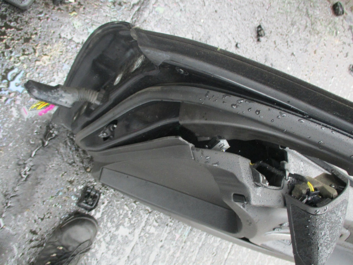 VAUXHALL INSIGNIA A MK1 COMPLETE OSF RIGHT OFF DRIVER SIDE FRONT DOOR BLACK
