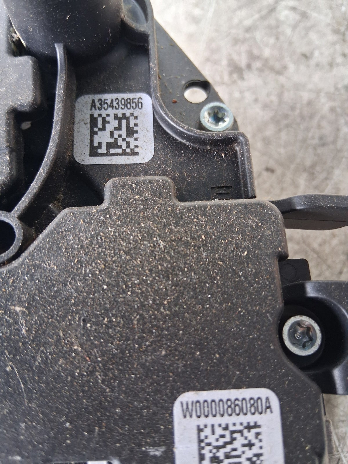2021 VW VOLKSWAGEN T CROSS WINDOW WIPER MOTOR W000086080A