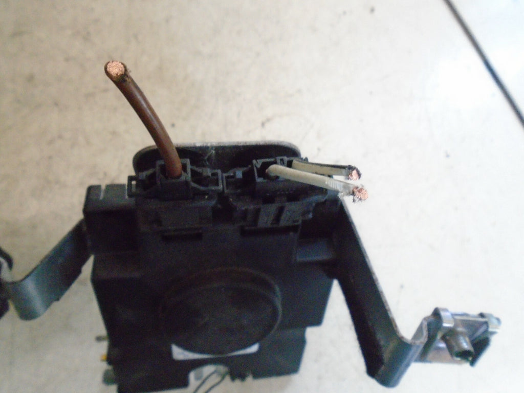 AUDI A3 8P 2003 RADIO ANTENNA AERIAL AMPLIFIER 8P0035225D