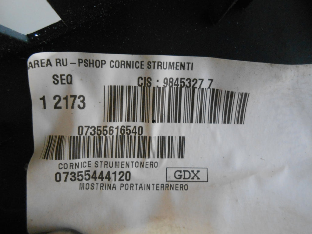 FIAT PANDA 319 (MK3) 2014 SPEEDO CLOCK & STEREO SURROUND TRIM 07355444120