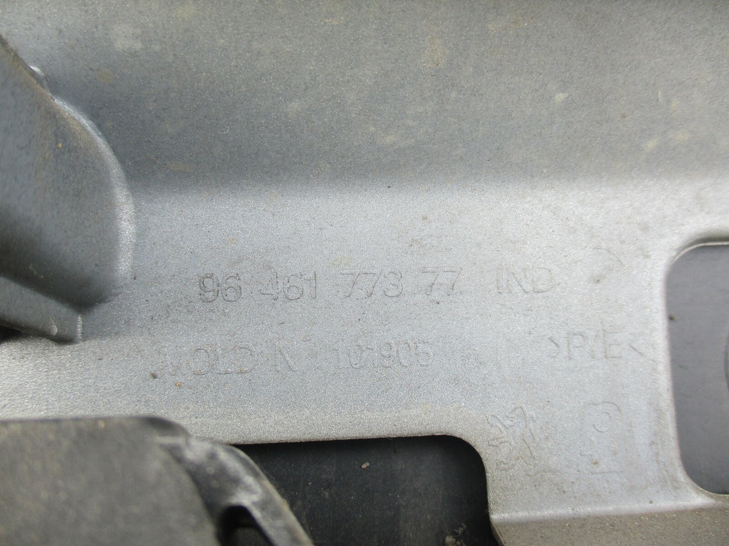 PEUGEOT 1007 2006 REAR BUMPER SILVER 9646177377