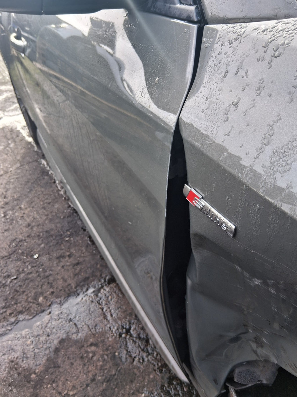 2024 AUDI A1 S LINE MK2 GB OSF DRIVER SIDE FRONT BARE DOOR CHRONOS GREY LX7G