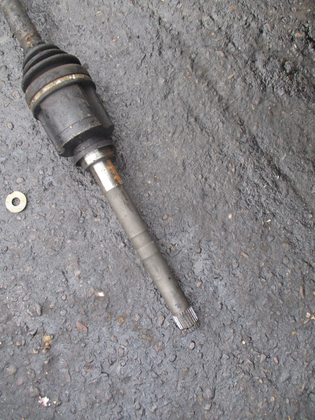 2012 VAUXHALL VIVARO MK1 OSF 2.0 DIESEL MANUAL DRIVER SIDE FRONT DRIVESHAFT