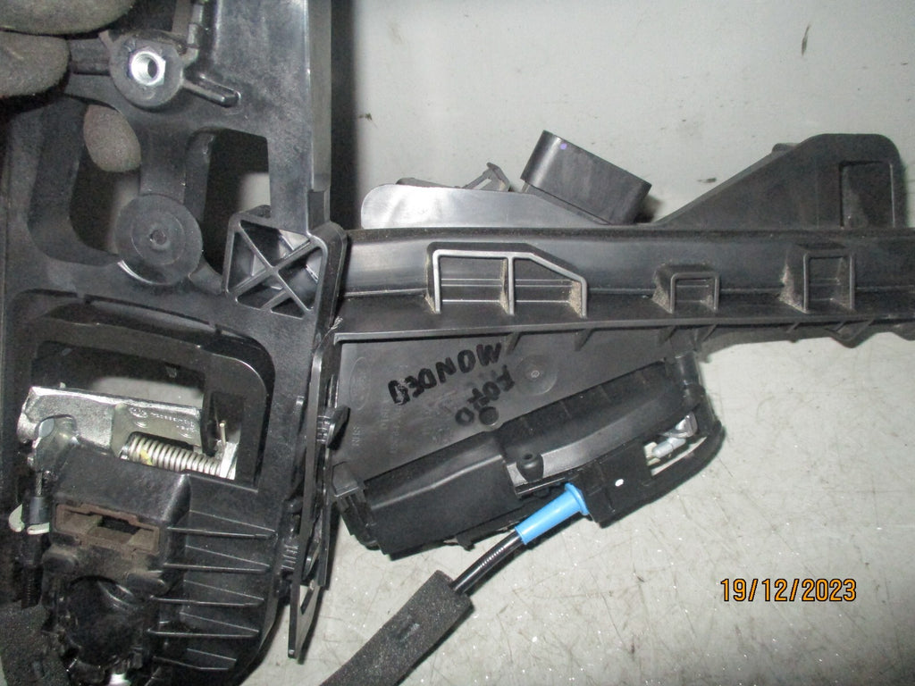 FORD MONDEO MK5 2017 OSR DRIVER SIDE REAR DOOR LOCK MECHANISM BM5AA26412CG