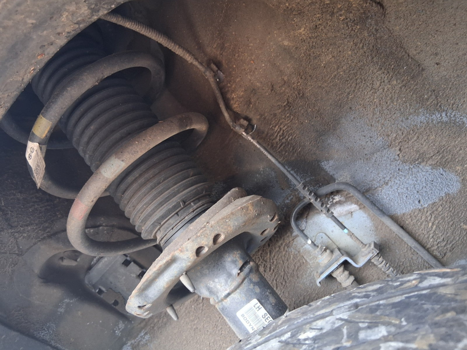 2019 KIA PICANTO MK3 1.0 PETROL NSF PASSENGER SIDE FRONT SHOCK ABSORBER