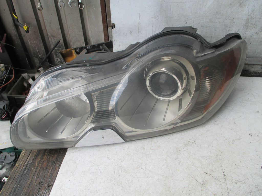 JAGUAR XF 2010 NSF PASSENGER SIDE FRONT HEADLIGHT HEADLAMP DAMAGED