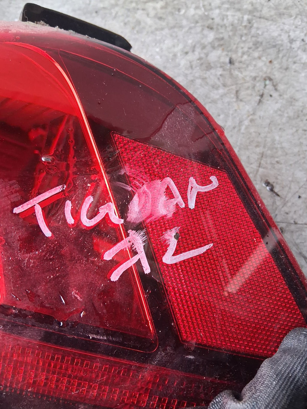 2023 VOLKSWAGEN TIGUAN OSR DRIVER SIDE REAR RIGHT INNER TAIL LIGHT 5NA945096D