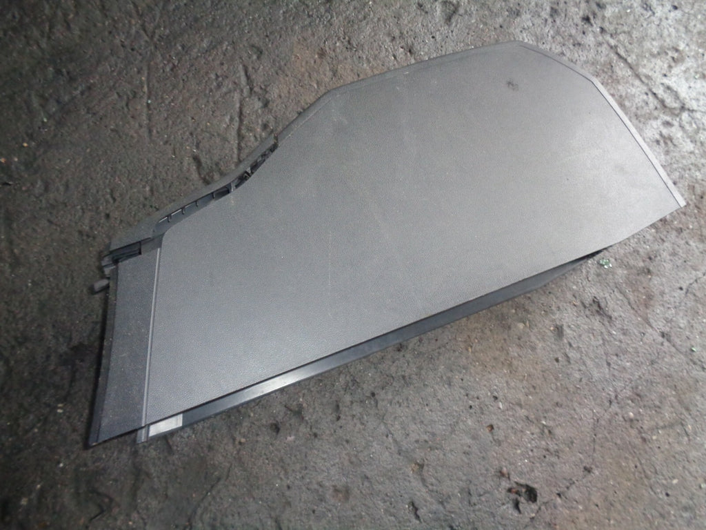 VAUXHALL ZAFIRA B CENTRE CONSOLE GREY