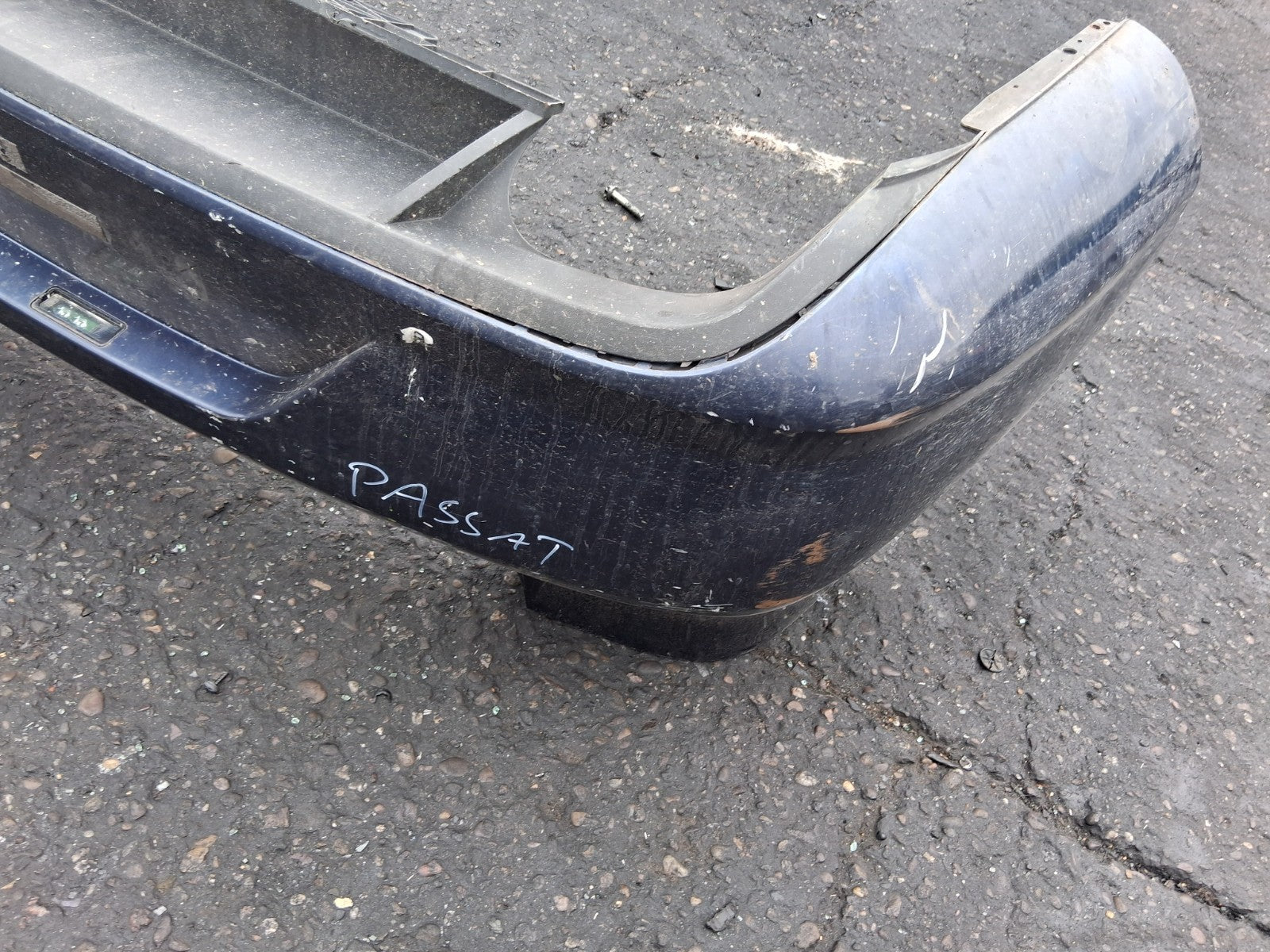 2014 VW VOLKSWAGEN PASSAT B7 SALOON COMPLETE REAR BUMPER BLUE