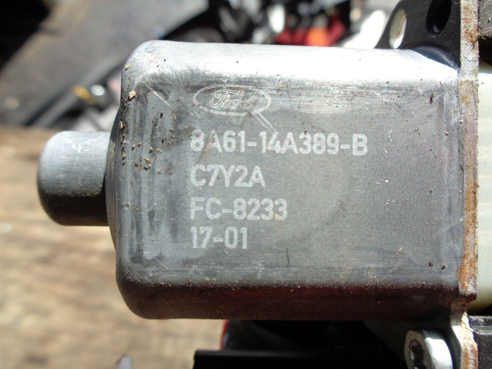 FORD FIESTA MK7 2016 PASSENGER NEAR SIDE FRONT WINDOW MOTOR 8A61 14A389 B