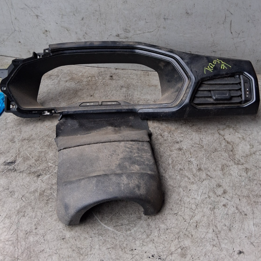 2021 VOLKSWAGEN T-CROSS DASHBOARD SPEEDO SURROUND TRIM WITH AIR VENT 2G0858560