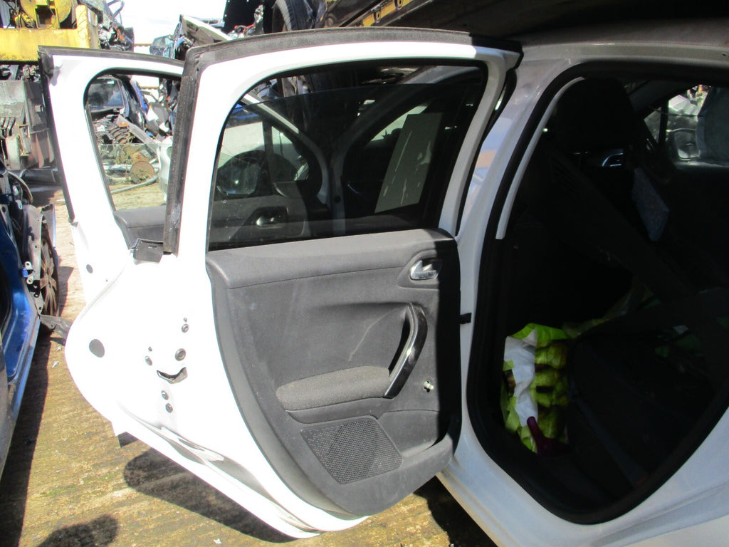 PEUGEOT 208 2017 5 DOOR NSR PASSENGER SIDE REAR COMPLETE DOOR WHITE EVL