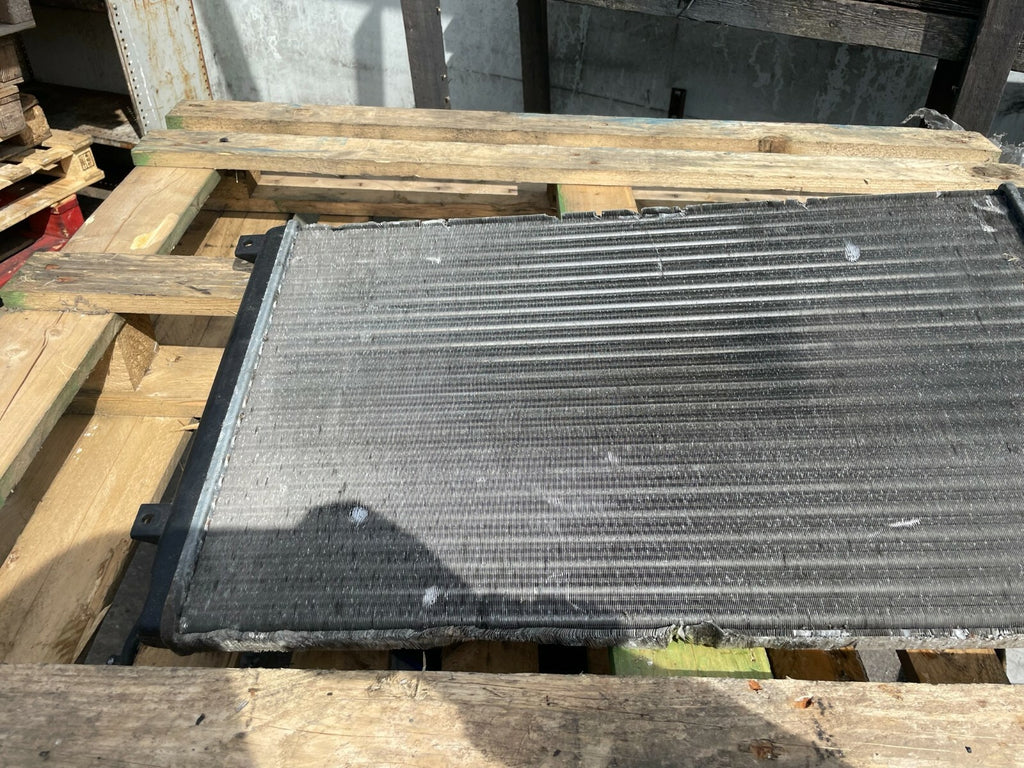2012 VW VOLKSWAGEN GOLF MK6 1.6 DIESEL WATER COOLANT RADIATOR 1K0121253BB R37