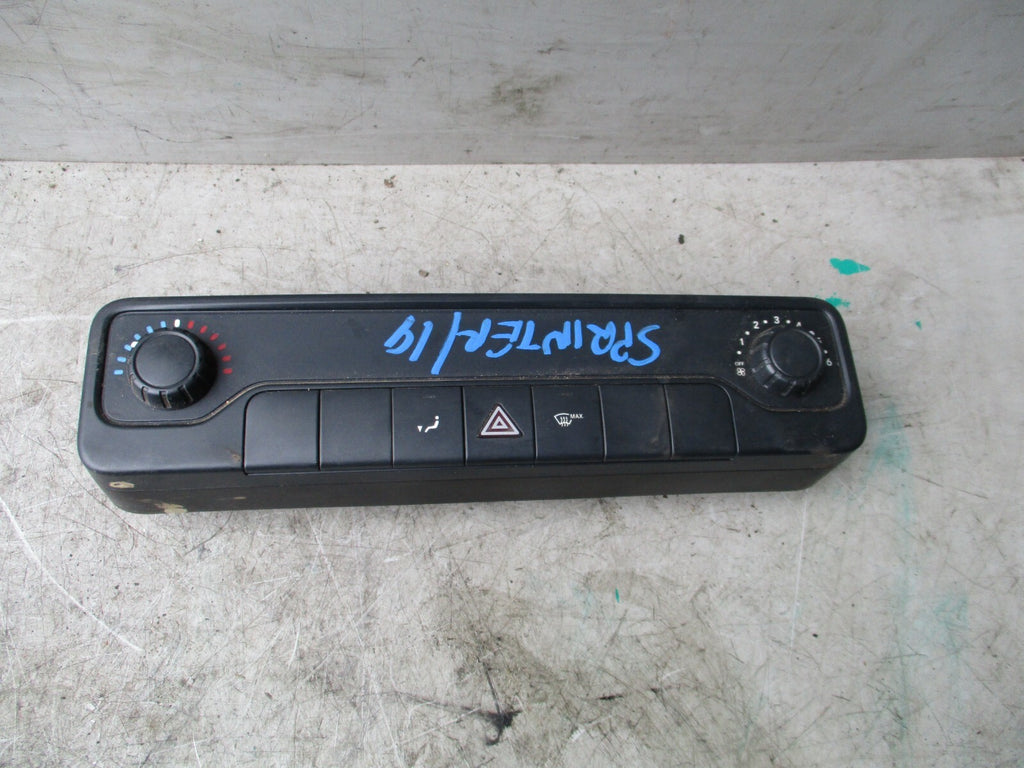 MERCEDES BENZ SPRINTER W907 2019 HEATER AC CLIMATE CONTROL SWITCH A9079054006