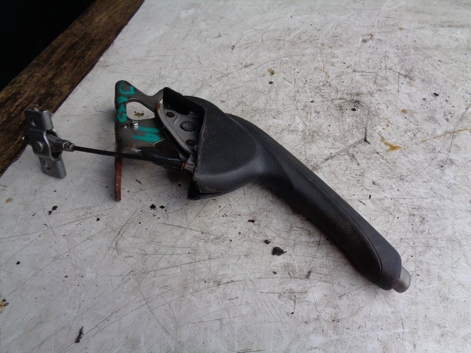 HONDA JAZZ MK3 2015 MANUAL HANDBRAKE LEVER HANDLE MECHANISM