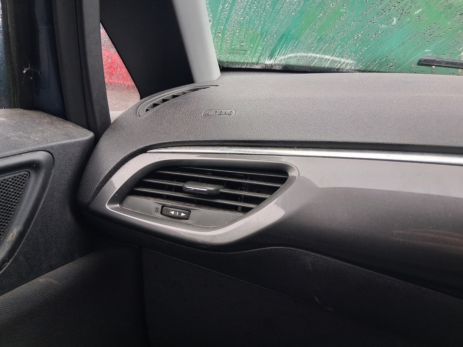 2017 VAUXHALL CORSA E NSF PASSENGER SIDE FRONT LEFT AIR VENT AIRVENT