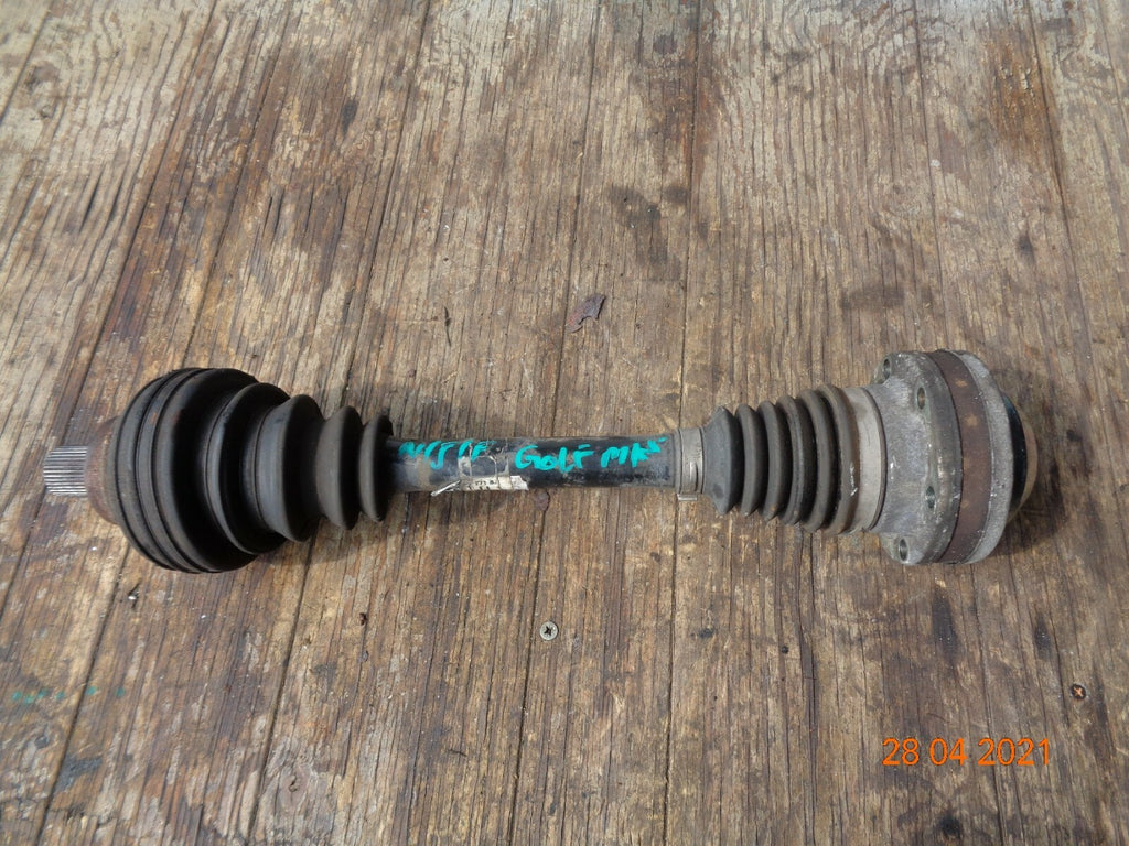 VW VOLKSWAGEN GOLF MK5 2006 NSF PASSENGER SIDE FRONT SMALL DRIVESHAFT SHAFT