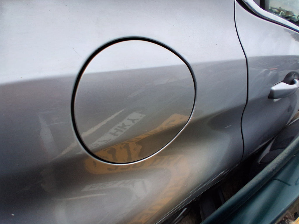2014 PEUGEOT 308 MK2 FUEL FILLER FLAP GRIS ALUMINIUM EZR