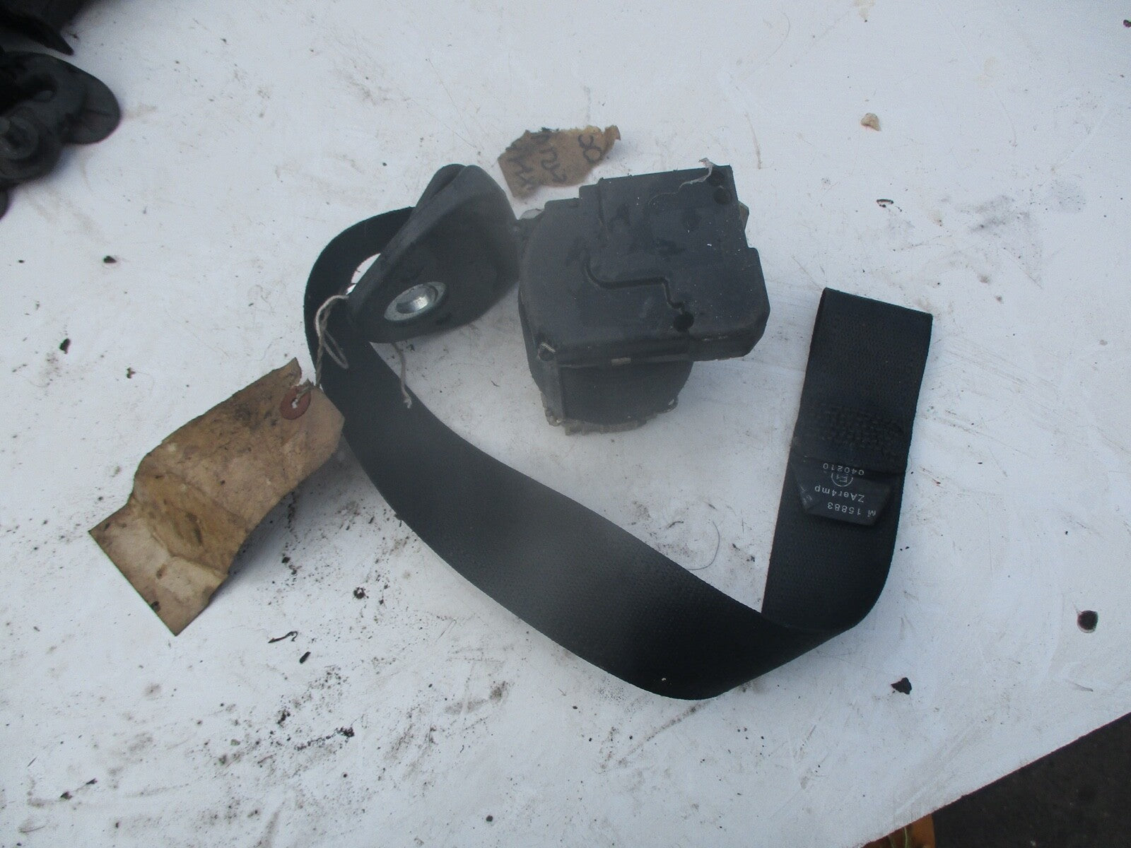 VAUXHALL CORSA C 2003 5 DOOR NSF PASSENGER SIDE FRONT SEAT BELT 43594 33009758