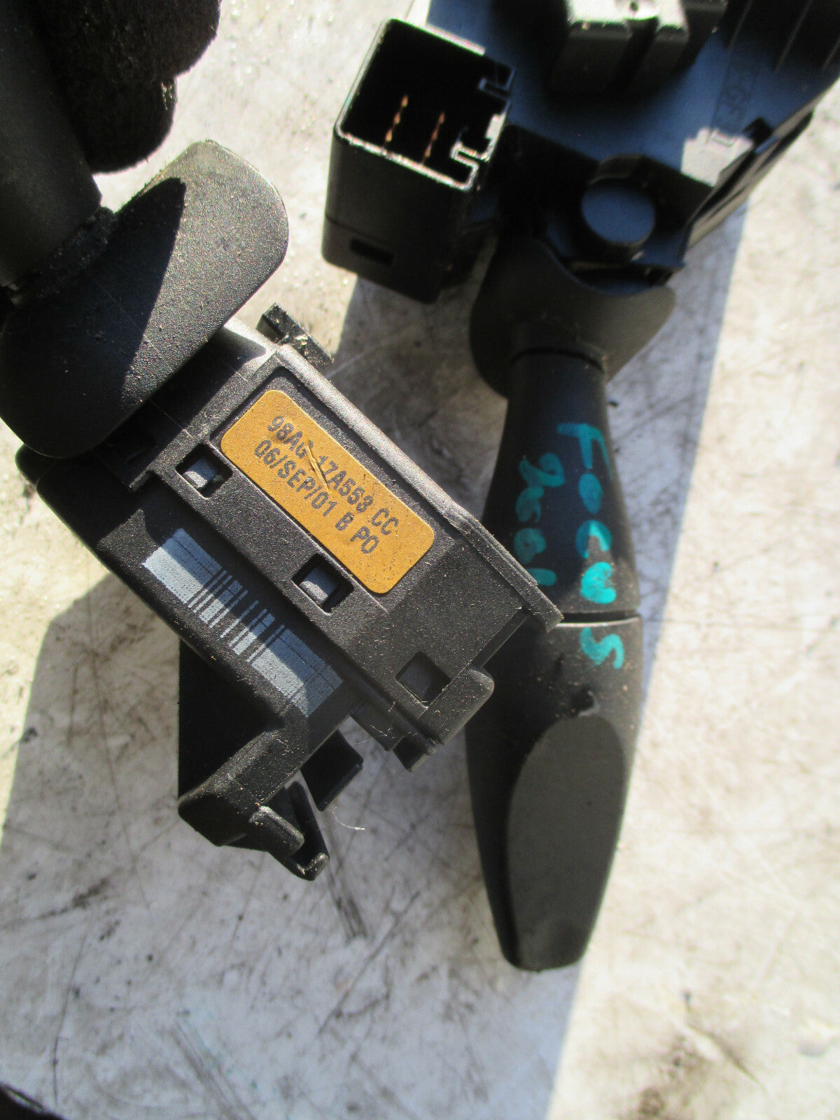 FORD FOCUS MK1 2001 WIPER INDICATOR STALK SWITCH UNIT