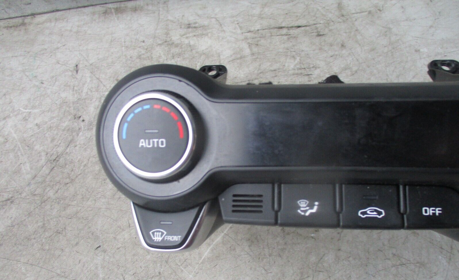 2018 KIA STONIC HEATER AC CLIMATE CONTROL SWITCH PANEL C20036-7820