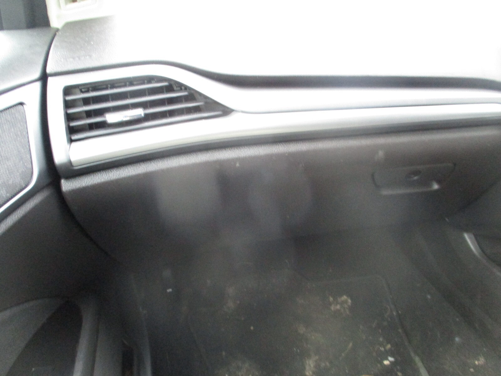 2017 FORD MONDEO MK5 NS PASSENGER SIDE FRONT GLOVEBOX COMPARTMENT