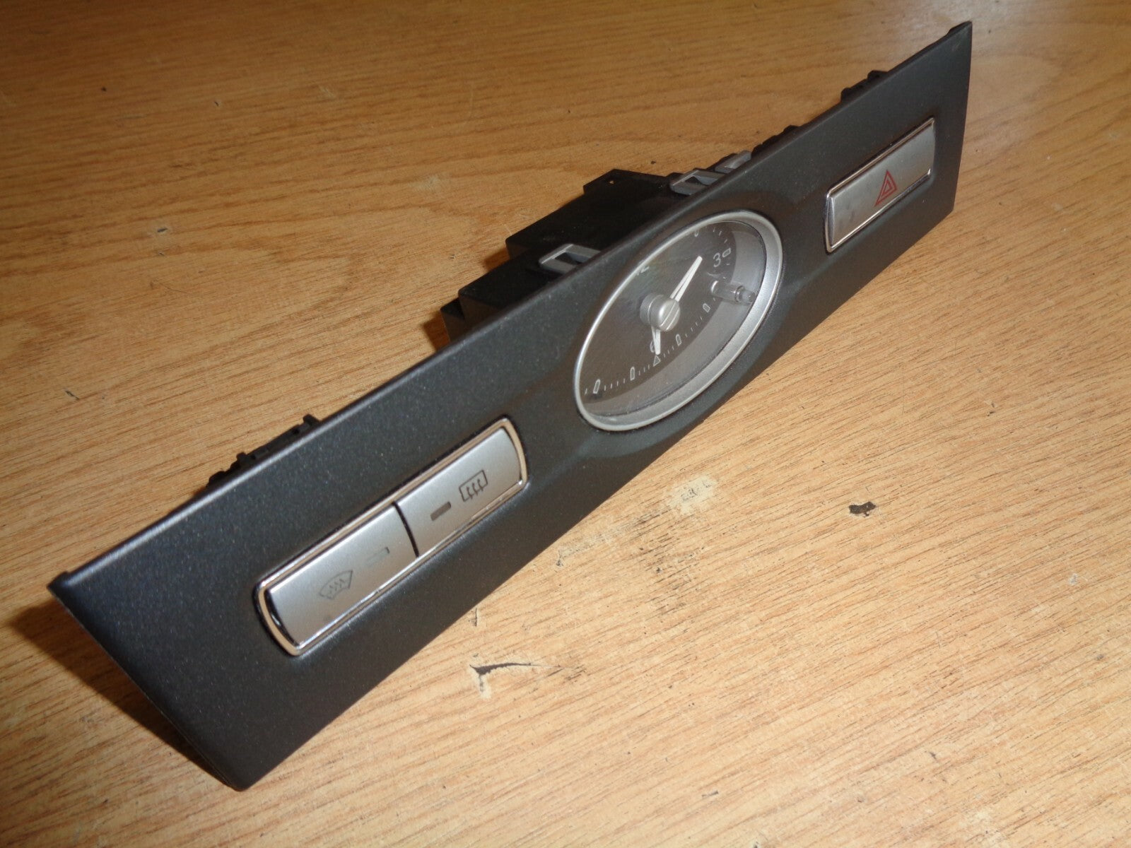 FORD MANDEO 2.0 TDCI CLOCK HAZARD & DEMISTER SWITCHES 3S7T15000DB
