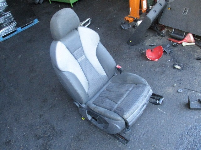 AUDI A3 8V 2013 OSF DRIVER SIDE FRONT COMPLETE SEAT GREY