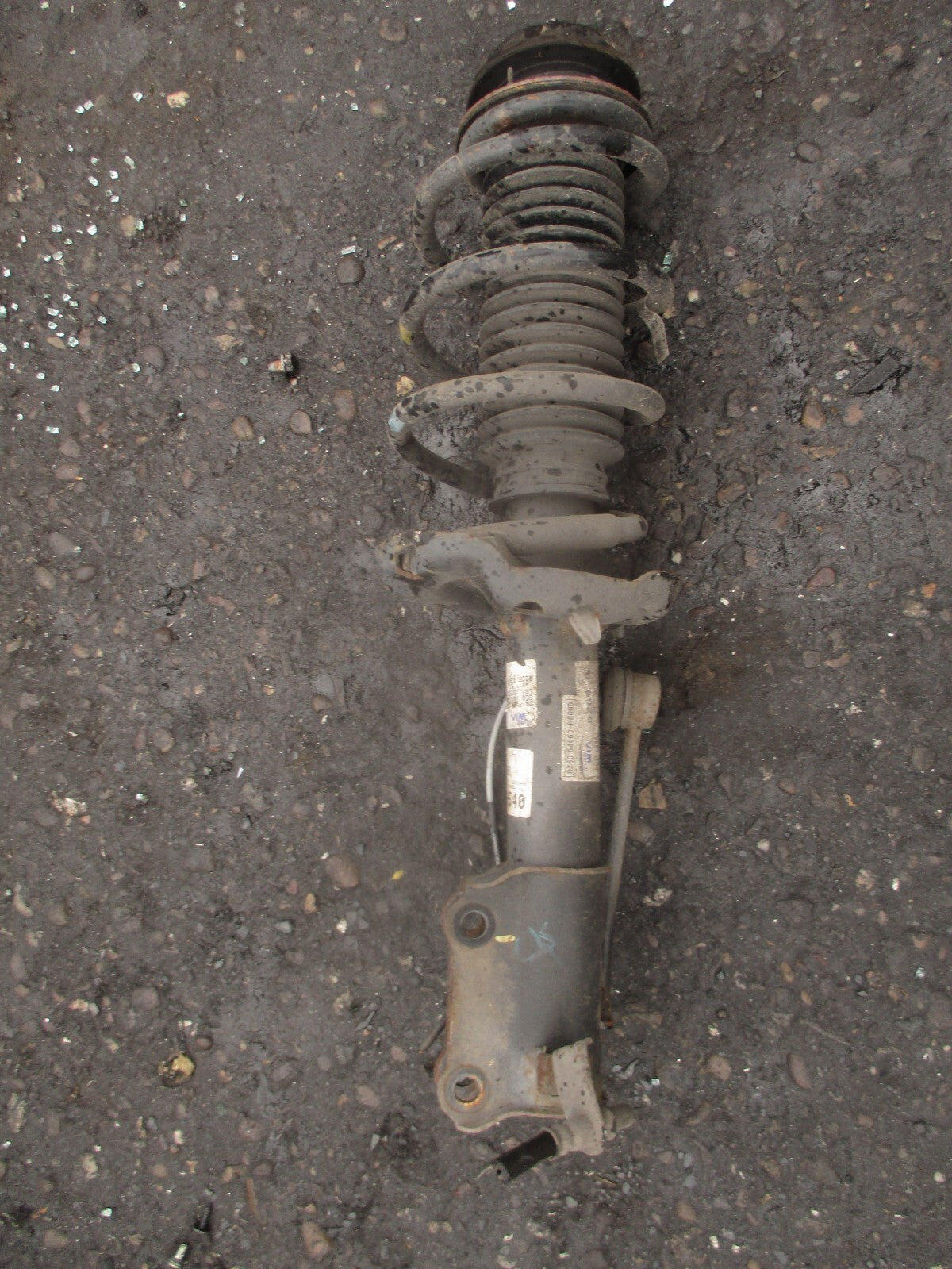 2018 KIA STONIC 1.0 PETROL OSF DRIVER SIDE FRONT RIGHT SHOCK ABSORBER