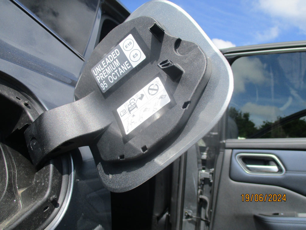 NISSAN QASHQAI J12 2023 FUEL FILLER FLAP METALLIC GREY KAD