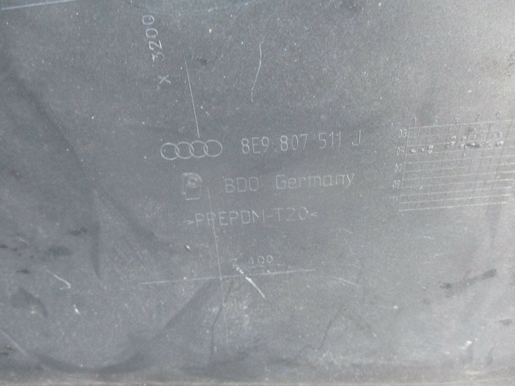 AUDI A4 B7 2007 ESTATE REAR BACK BUMPER BLACK