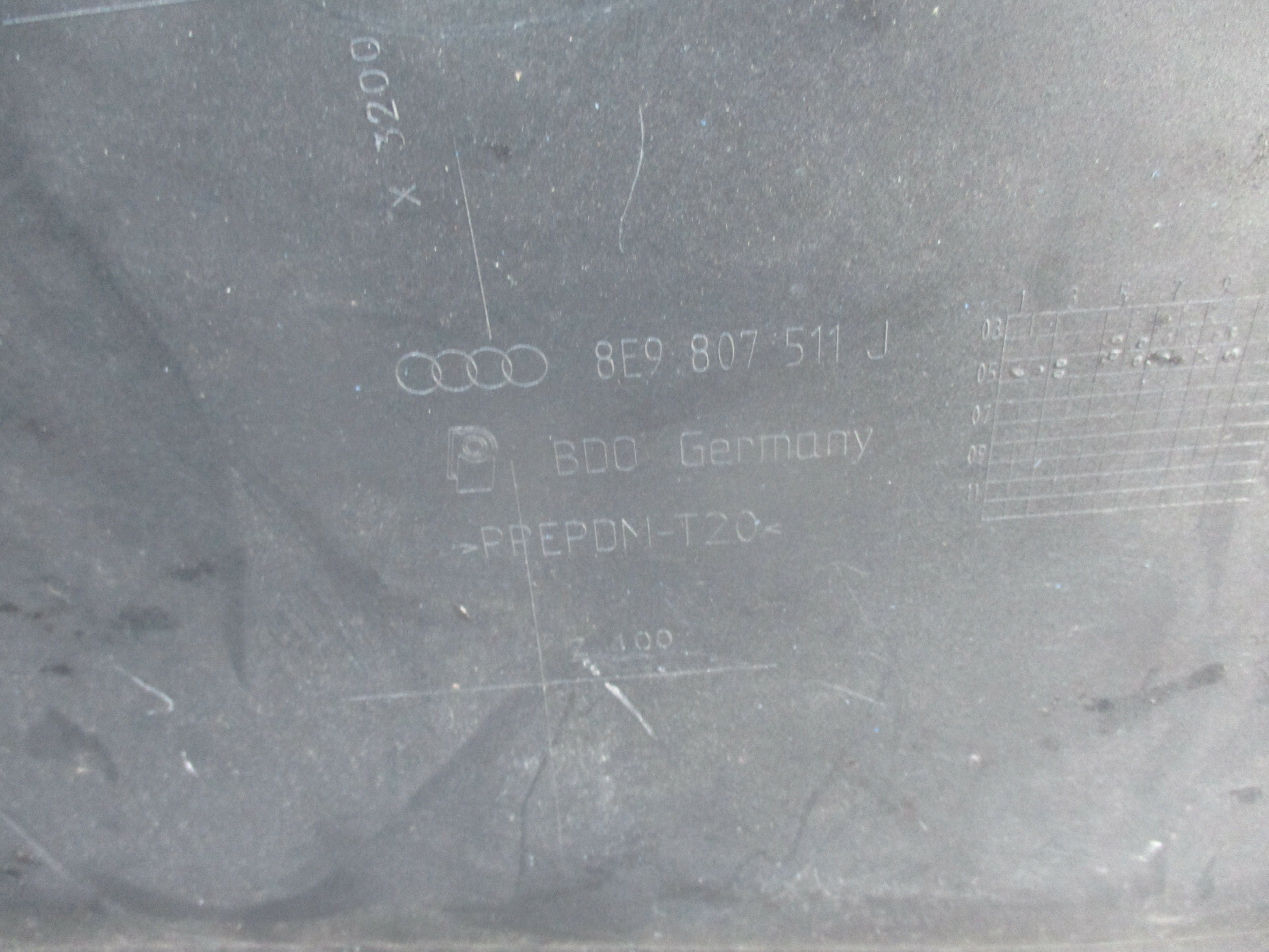 AUDI A4 B7 2007 ESTATE REAR BACK BUMPER BLACK