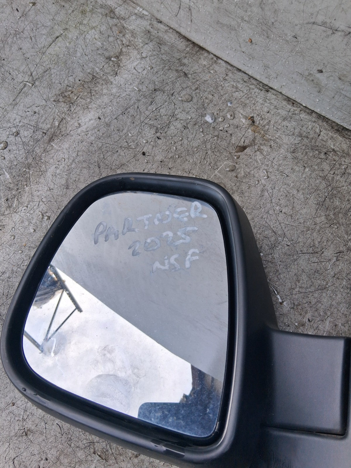 2025 PEUGEOT PARTNER NSF PASSENGER SIDE FRONT LEFT WING MIRROR