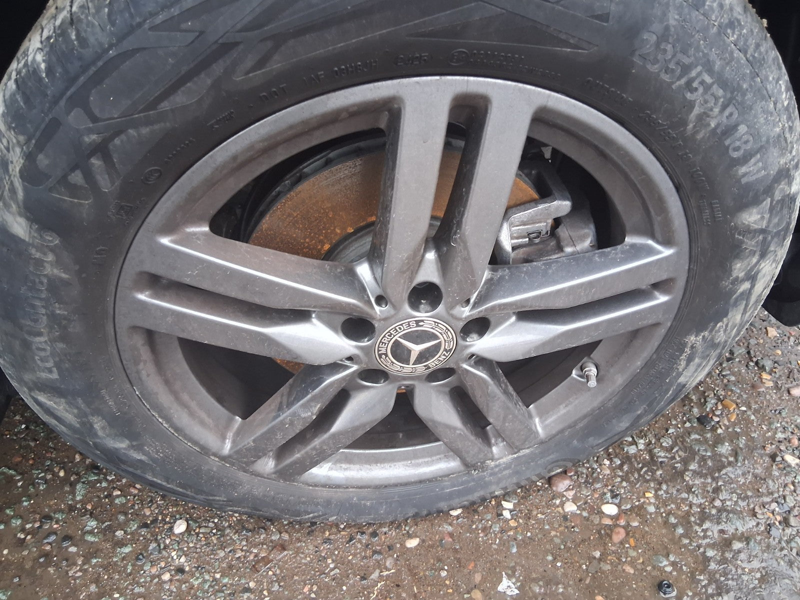 2025 MERCEDES BENZ GLA 180 H247 18 INCH ALLOY WHEEL WITH TYRE 235/55R18