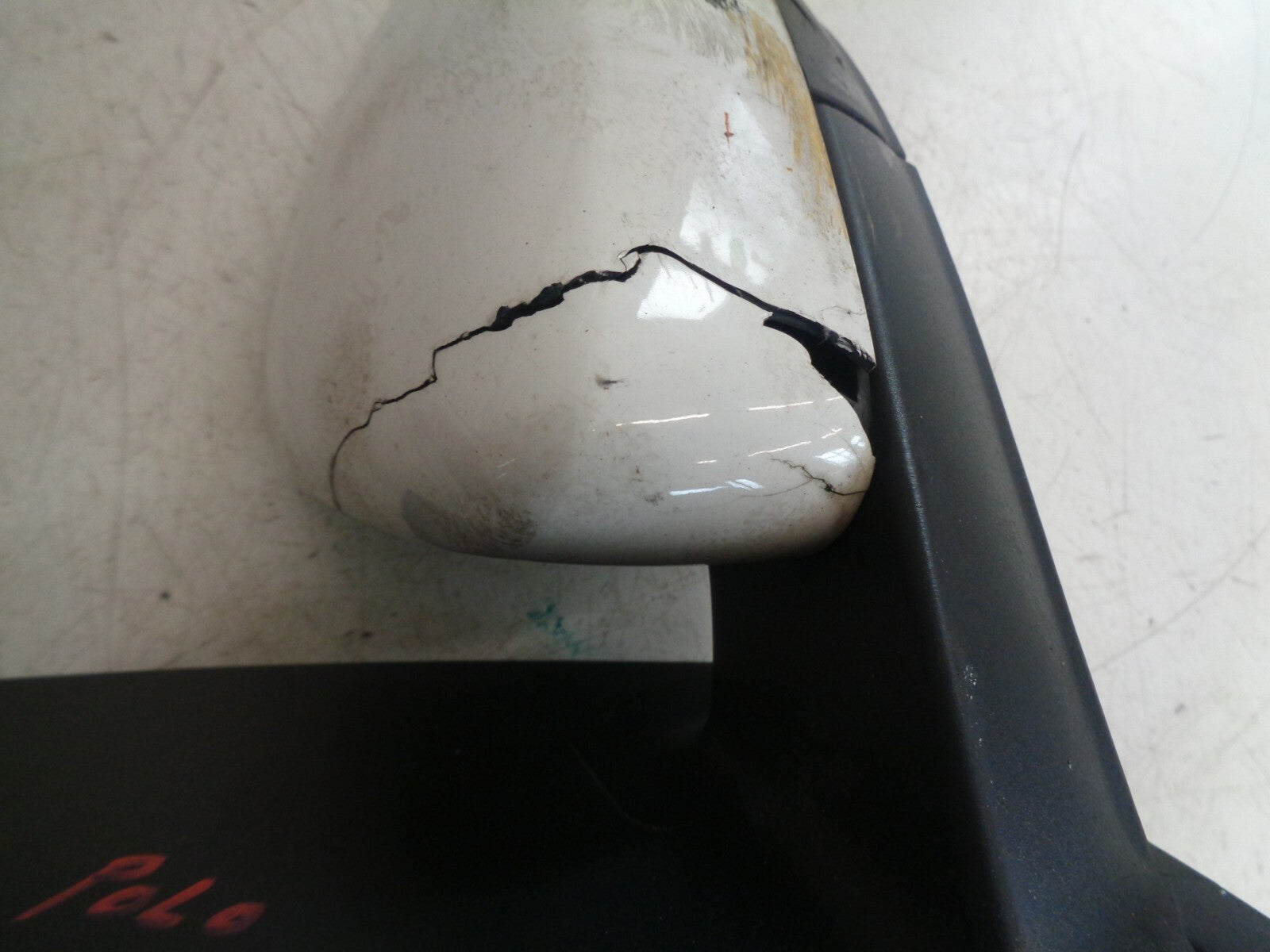 VW VOLKSWAGEN POLO 6R 2014 NS PASSENGER SIDE WING MIRROR WHITE 6R2857501BD