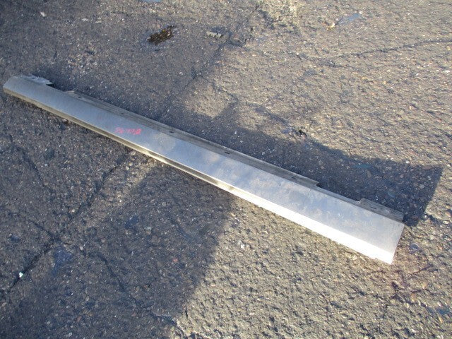 MERCEDES BENZ E CLASS W212 2012 OS DRIVER SIDE SKIRT PANEL A2126900840