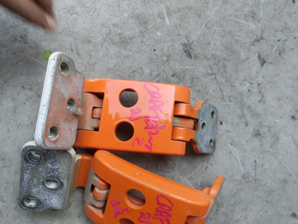 2022 VW VOLKSWAGEN CRAFTER MK2 NSR PASSENGER SIDE REAR DOOR HINGES
