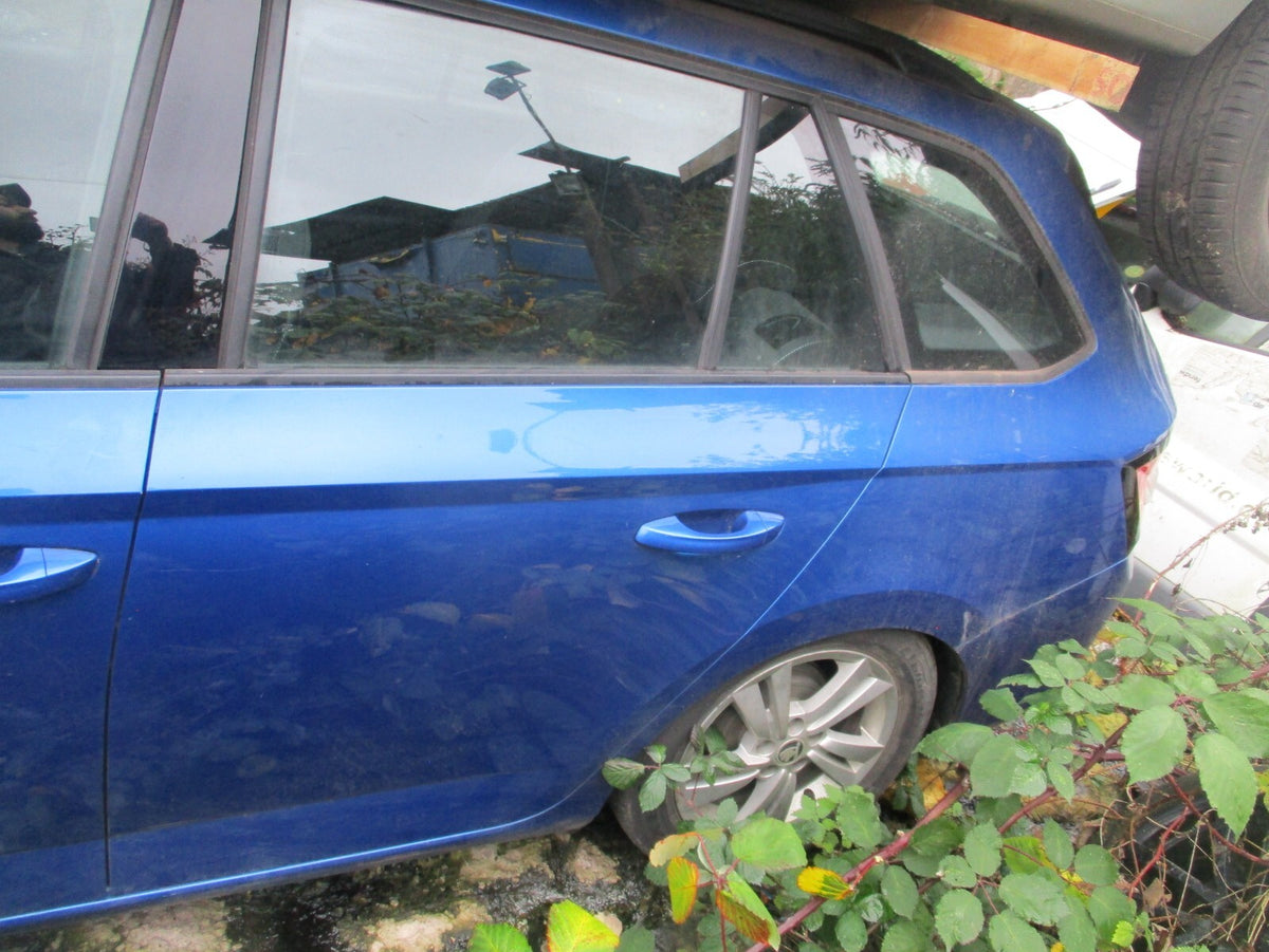 2019 SKODA FABIA MK3 NJ ESTATE NSR PASSENGER SIDE REAR BARE DOOR BLUE