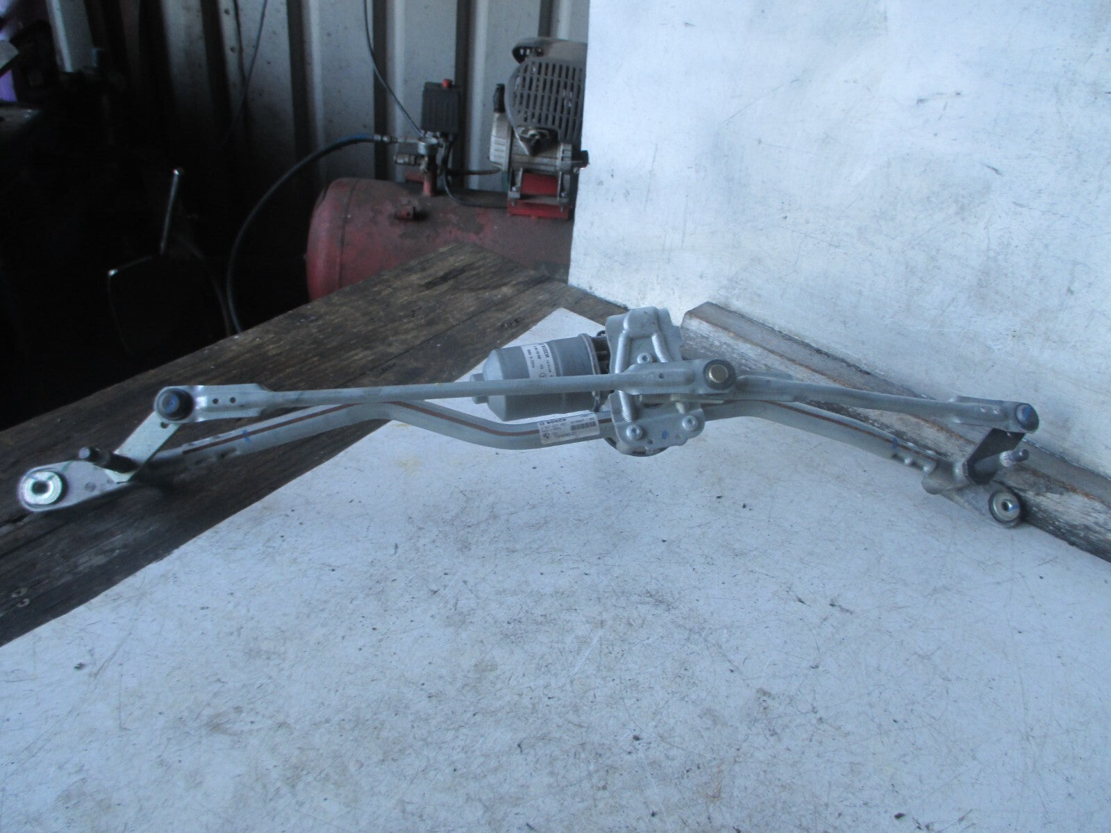 BMW MINI CLUBMAN F54 2016 FRONT WINDSCREEN WIPER MOTOR LINKAGES 7354290