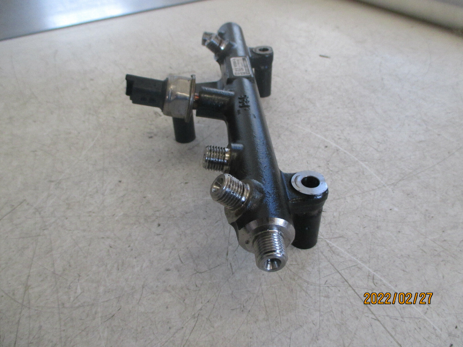 FORD S MAX 2014 2.0 DIESEL FUEL INJECTION RAIL 9681909680