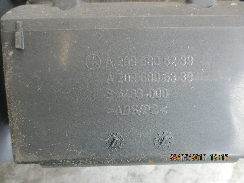 MERCEDES BENZ CLK C209 REAR CENTRE CONSOLE AIR VENT TRIM A2096806239