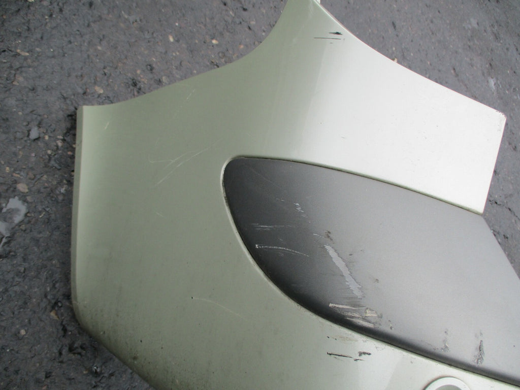 RENAULT LAGUNA MK2 ESTATE COMPLETE REAR BUMPER LIGHT GREEN