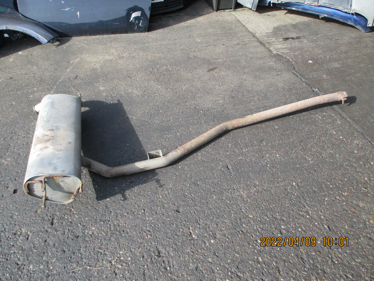 RANGE ROVER EVOQUE 2016 2.2 DIESEL TWIN REAR PIPE EXHAUST BACK BOX