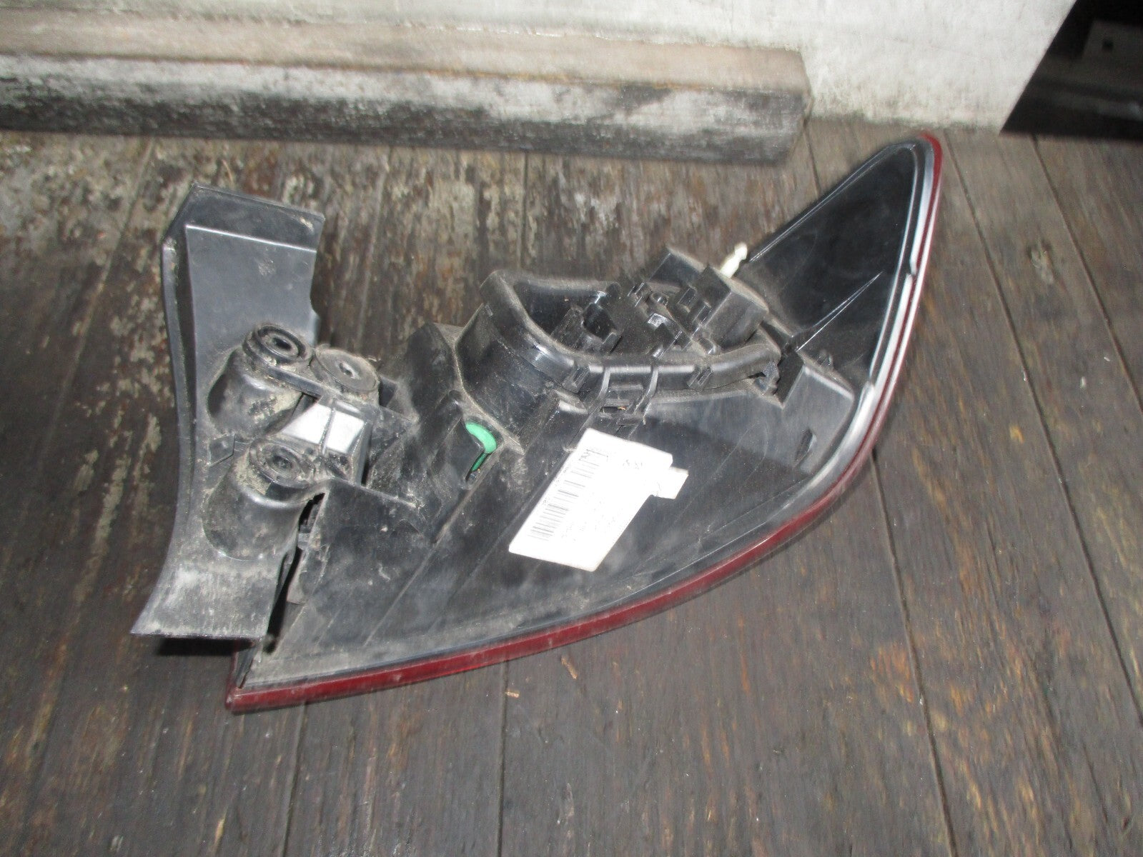 RENAULT CLIO MK4 2014 NSR PASSENGER SIDE REAR TAIL LIGHT 265554091R
