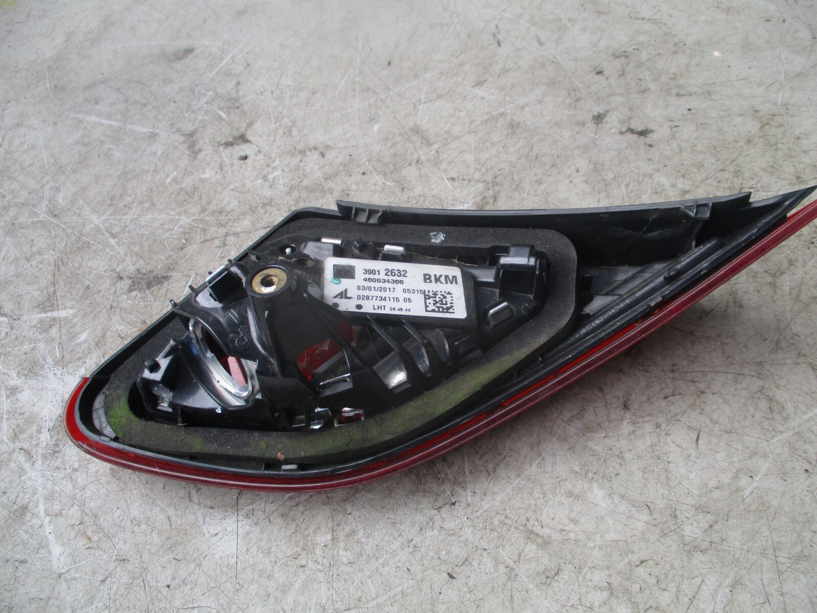 VAUXHALL CORSA E 2017 NSR PASSENGER SIDE REAR INNER TAIL LIGHT 39012632