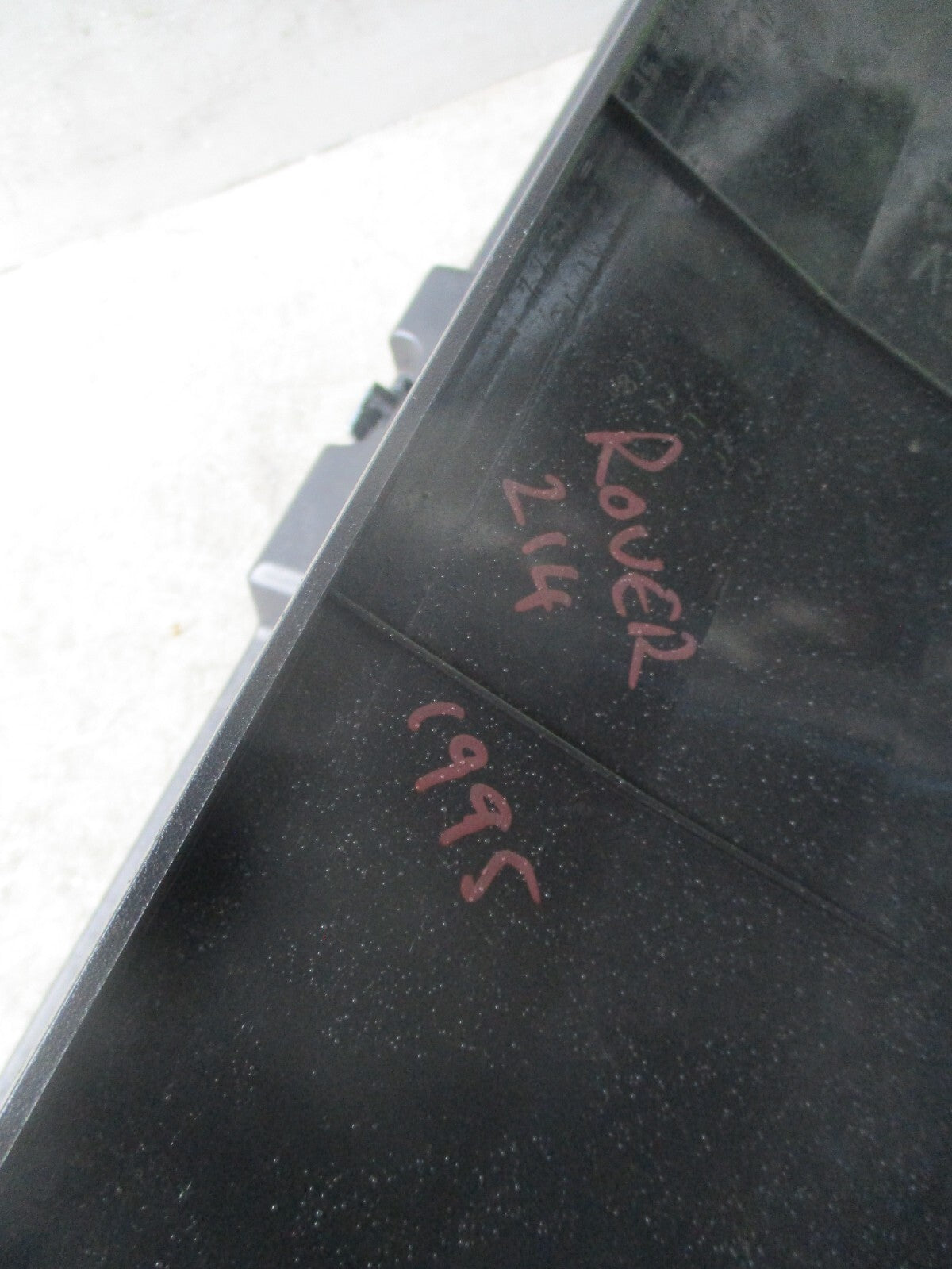 1995 RANGE ROVER 214 GLOVEBOX STORAGE COMPARTMENT