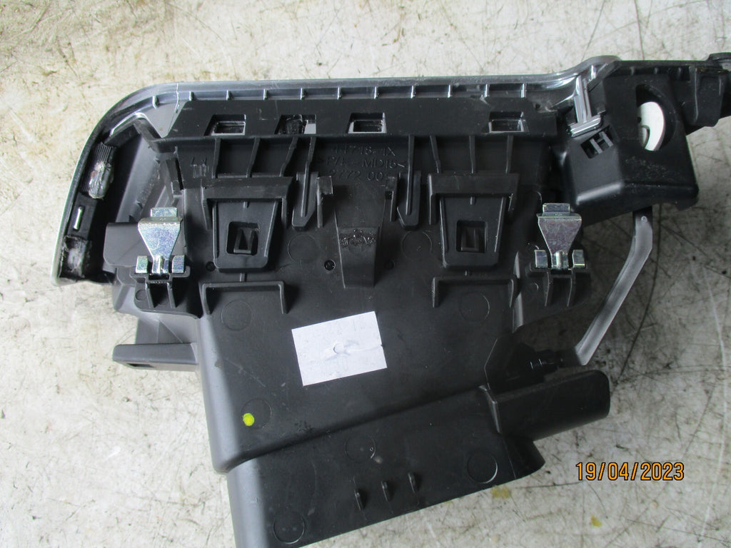 2018 PEUGEOT 208 MK1  NSF PASSENGER SIDE FRONT AIRVENT 9633131777