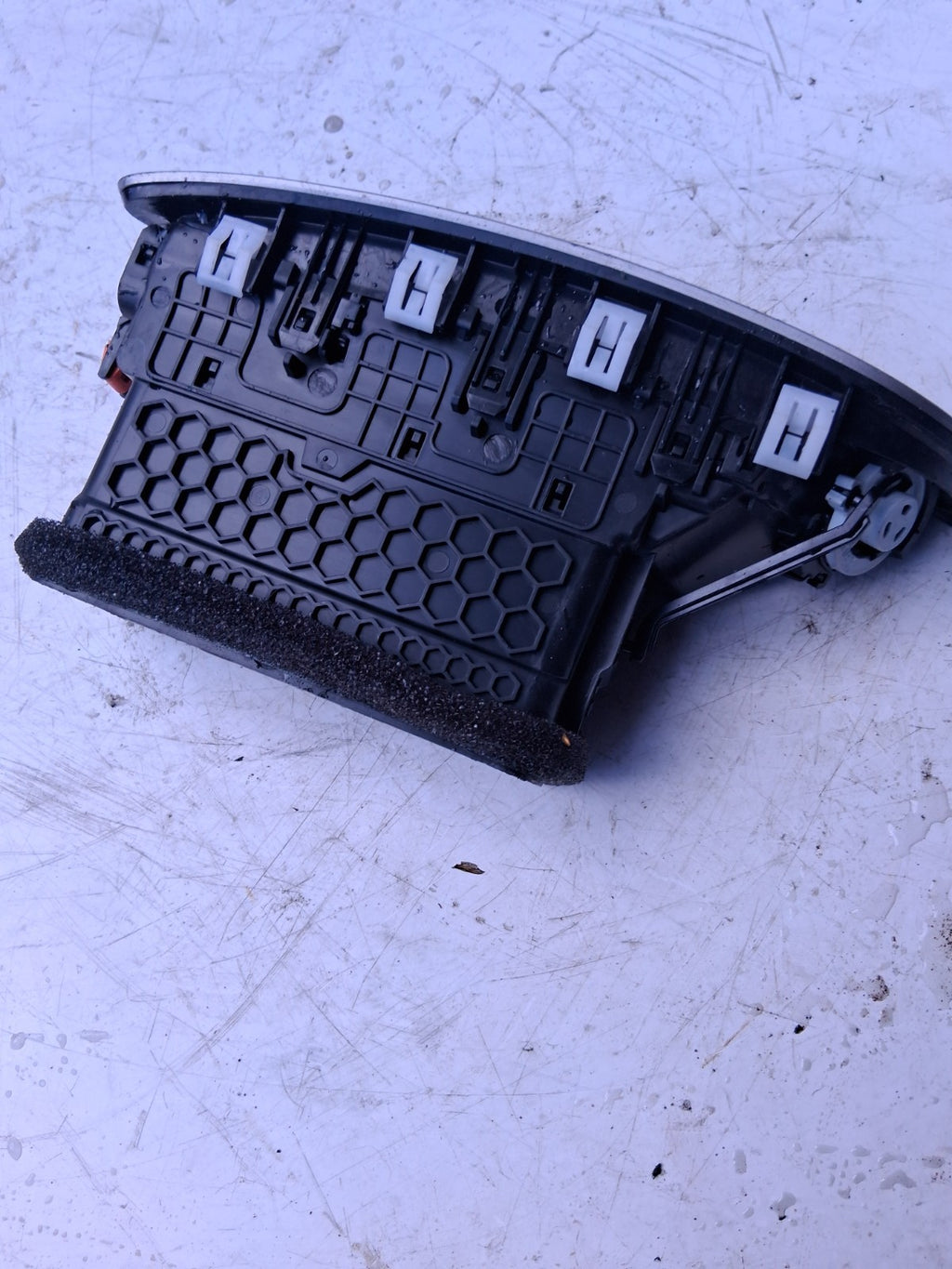 2019 FORD GALAXY MK4 FRONT LEFT CENTRE DASHBOARD AIR VENT GRILL KM2B19C68